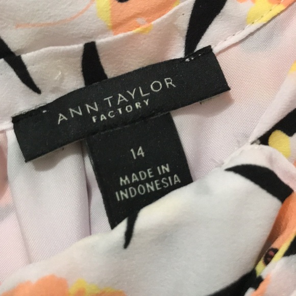 Ann Taylor Factory Bow Halter Dress - Picture 7 of 7